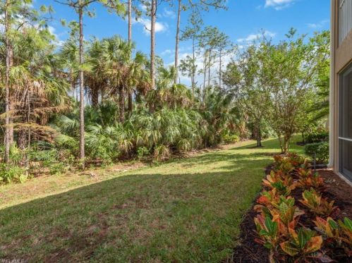 3913 Forest Glen Blvd, Naples FL  34114-2519 exterior