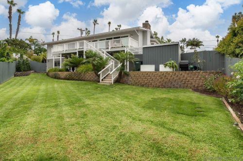 683 Glenmont Dr, Solana Beach CA  92075-1313 exterior