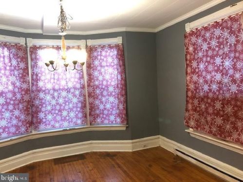 2001 Derry St, Harrisburg PA 17111-1643 exterior