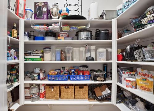 239 Clendenin Pkwy, Ripon CA  95366-9497 exterior