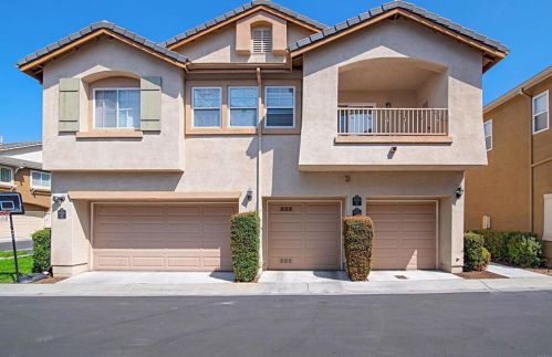 10366 Scripps Poway Pkwy, San Diego, CA 92131-5129