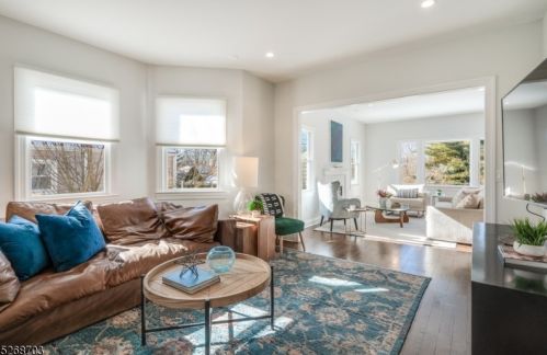 122 Fairview Ave, Berkeley Heights NJ  07922-1310 exterior