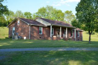 961 New Hope Rd, Alexandria, TN 37012-3495