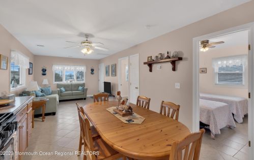 1950 Railway Ave, Pelican Island NJ  08751-1241 exterior