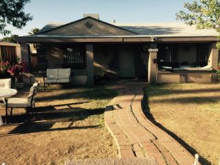 3006 Villa St, Phoenix, AZ 85009-4309