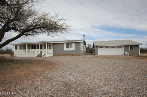 8113 Madera Dr, Sierra Vista, AZ 85650-9012