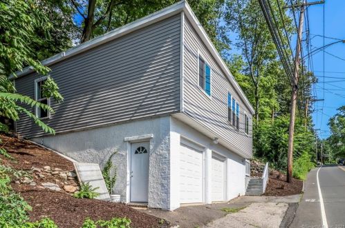 123 Platt St, Ansonia, CT 06401-3316