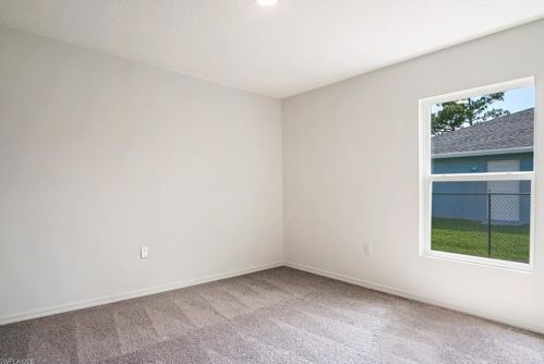 2910 24 St, Lehigh Acres FL 33976-3831 exterior