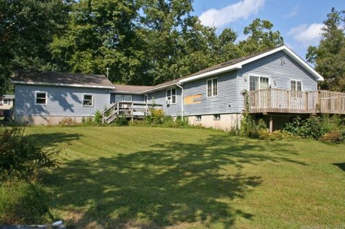 9 Hayes Rd, East Hampton, CT 06424-1713