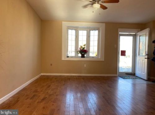 4730 Hartel Ave, Philadelphia, PA 19136-3307