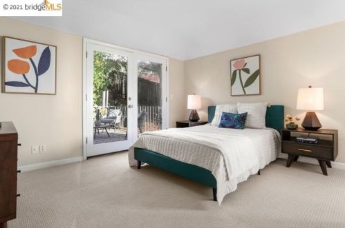 5525 Balboa Dr, Oakland CA 94611-2313 exterior