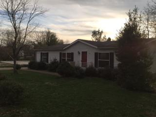 120 Chestnut St, Muldraugh, KY 40155-1105