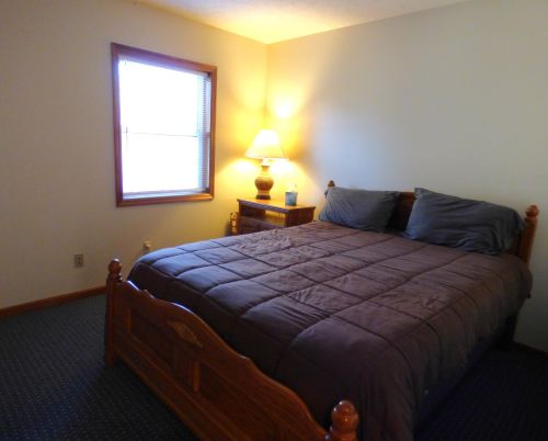 1501 Whispering Pines Ln, Bellefontaine OH  43311-9263 exterior