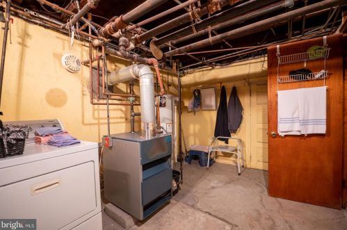 647 Marshall St, Norristown PA 19401-5136 exterior