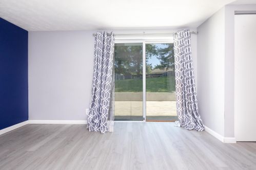 725 Eastern Ave, Bellefontaine OH  43311-2615 exterior