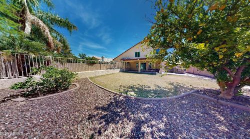 19004 25th Way, Phoenix AZ  85050-2576 exterior