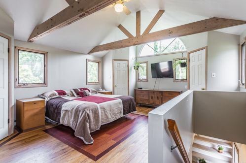 57 Grand Pl, Elwood NY  11731-3019 exterior