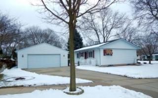 2020 Garvens Ct, Waukesha, WI 53188-3121