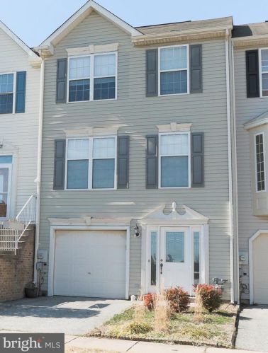 10 Peterson Pl, Bear, DE 19701-3082