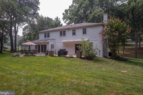 10 Running Brook Rd, Glen Mills PA  19342-1217 exterior