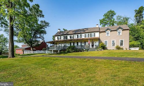 2564 Skippack Pike, Lansdale PA exterior