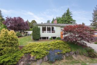 12035 Park Ave, Seattle WA  98133-8242 exterior