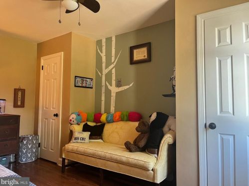 600 Delaware Ave, Lansdale PA 19446-3421 exterior