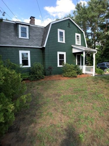 83 Pemberton St, Walpole, MA 02081-2034