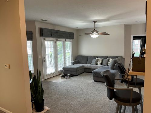 541 Ivy Ridge Dr, Newport, KY 41076-8845