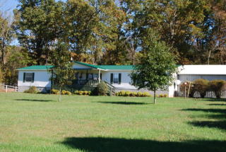 922 Edwina Bridgeport Rd, Newport, TN 37821-6101