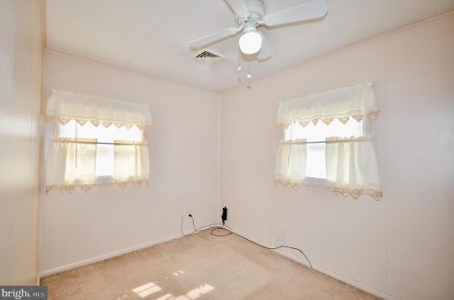 823 Willow St, Southampton PA  18966-3431 exterior