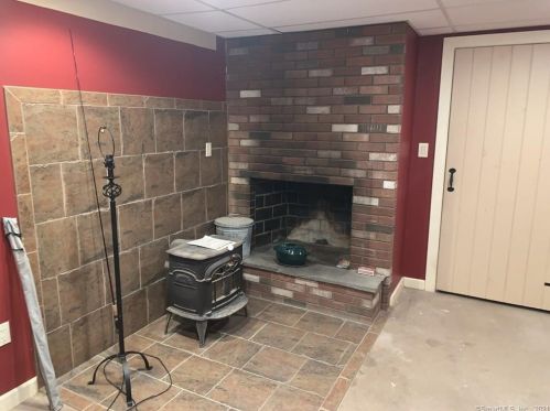 231 George St, Middletown CT 06457-6708 exterior