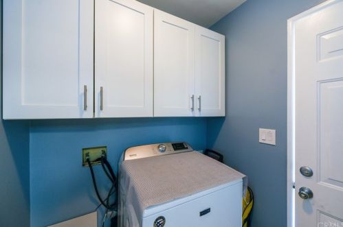 717 Midsite Ave, Covina CA  91723-3332 exterior