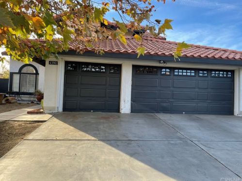 43903 5th St, Lancaster, CA 93535-4053