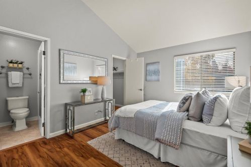 1068 Maywood Ln, Pacheco CA  94553-4176 exterior