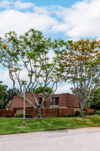 3410 Spanish Wells Dr, Delray Beach FL  33445-5407 exterior