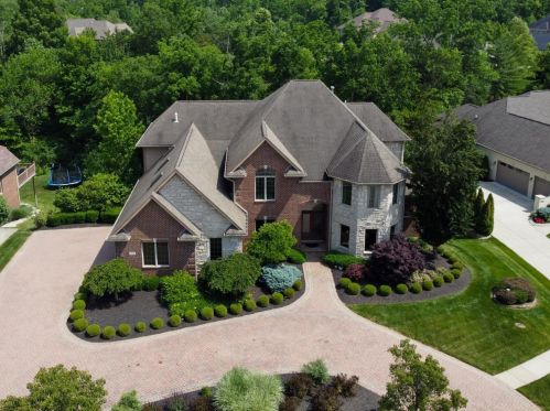 372 Buena Vista Dr, South Lebanon, OH 45065-8741