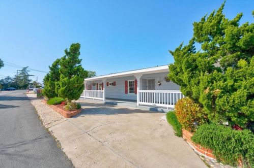 9250 Briercrest Dr, La Mesa, CA 91942-3567