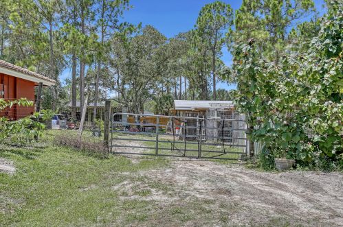15668 62nd Pl, Town Of Loxahatchee Groves, FL 33470-3472