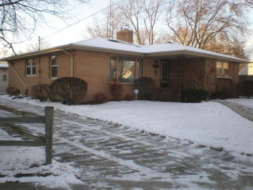 6612 52 Ave, Kenosha WI  53142-1525 exterior