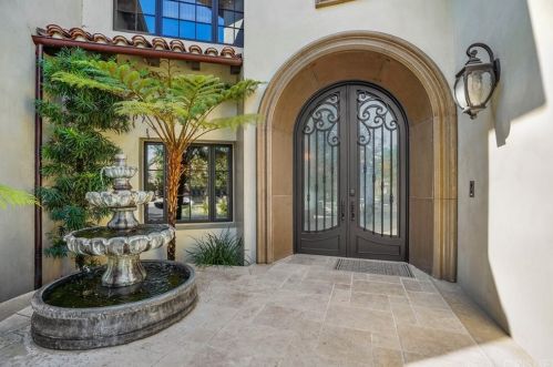 25878 Shady Oak Ln, Santa Clarita, CA 91381-0770