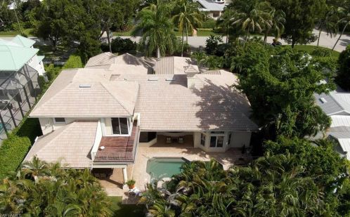 460 2nd Ave, Naples FL  34102-8469 exterior