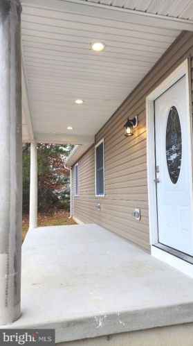 22 Currioman Ct, Montross VA 22520-4107 exterior