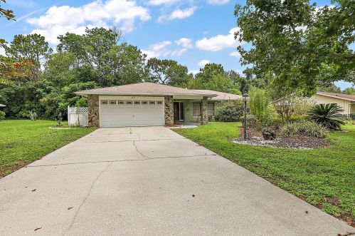 40 Sycamore Cir, Homosassa, FL 34446-4549