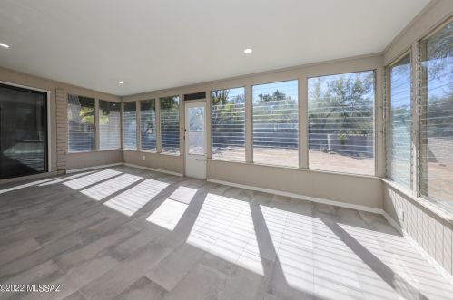 11100 Glenn St, Tucson AZ  85749-8845 exterior