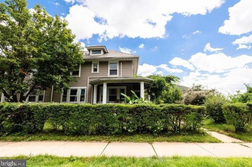 418 Franklin Ave, Palmerton, PA 18071-1614