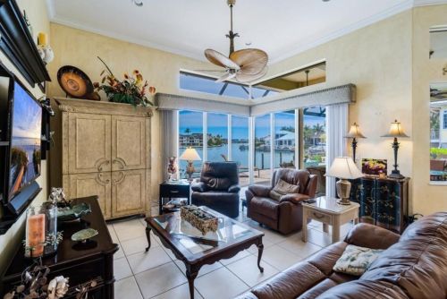 874 Hyacinth Ct, Marco Island, FL 34145-6814