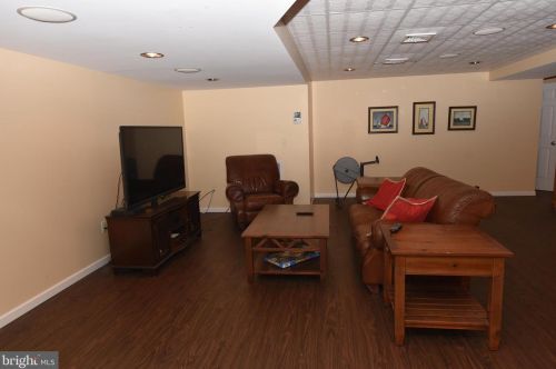 3002 Ridgeview Dr, Molino PA  17961-2338 exterior