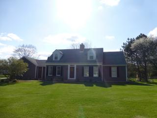 1565 Ridgeview Ct, Piqua, OH 45356-9367