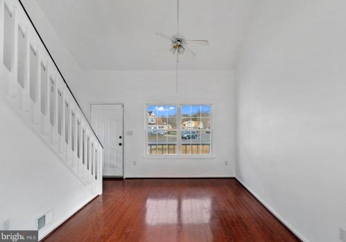 27 Heatherfield Way, Dover DE  19904-9749 exterior